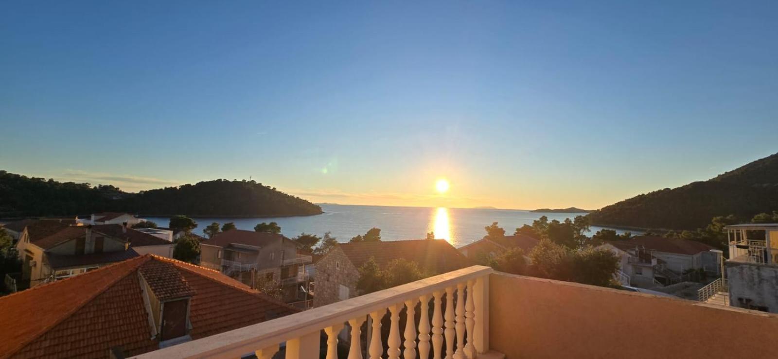 Apartman Grosic Brna Exterior foto